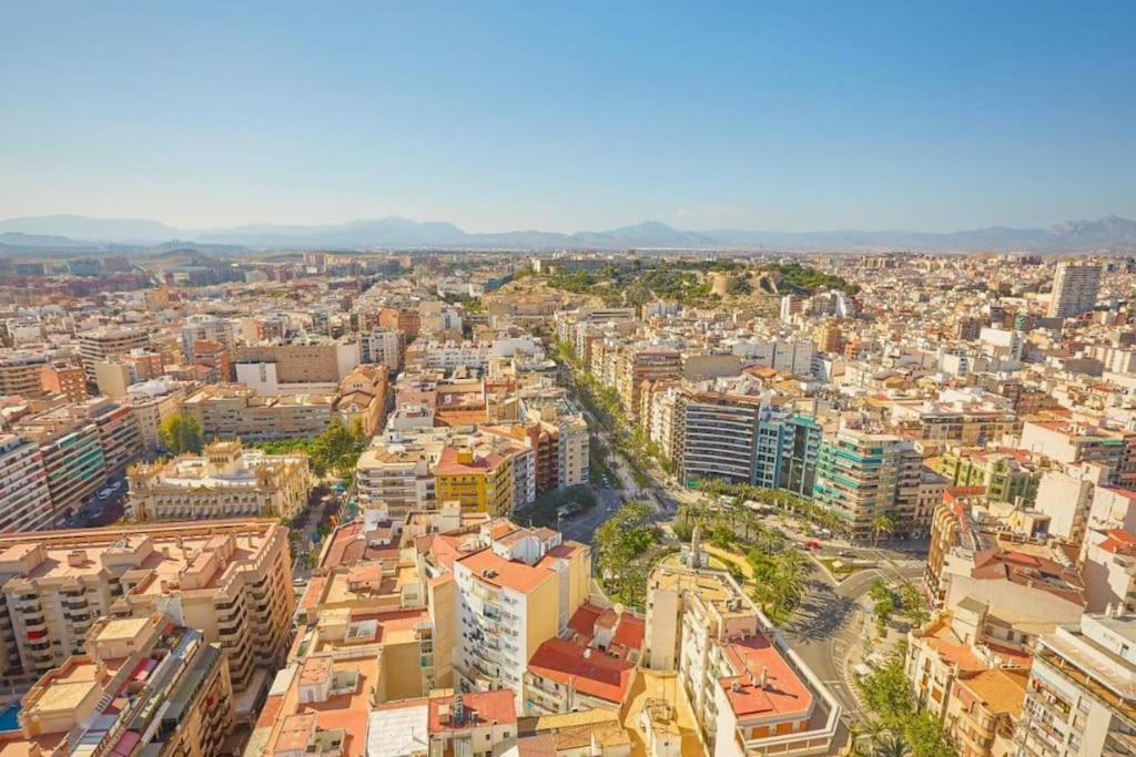 Centrico Apartamento En El Riscal Alicante Dış mekan fotoğraf