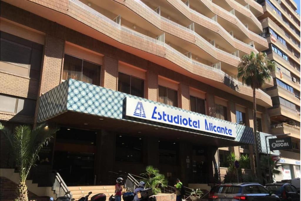 Centrico Apartamento En El Riscal Alicante Dış mekan fotoğraf
